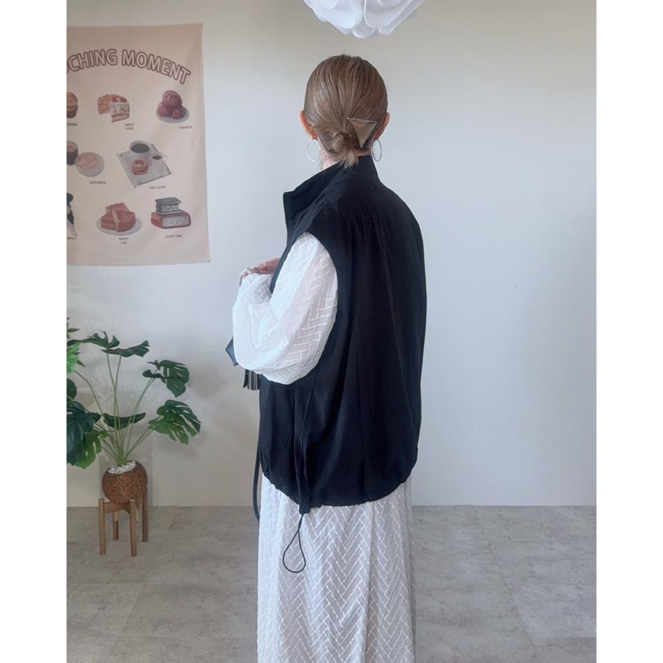 {{.FirstItem.Brand.Name}}({{.FirstItem.Brand.NameKana}})の「{{.FirstItem.Name}}」を使った{{.PostType}}