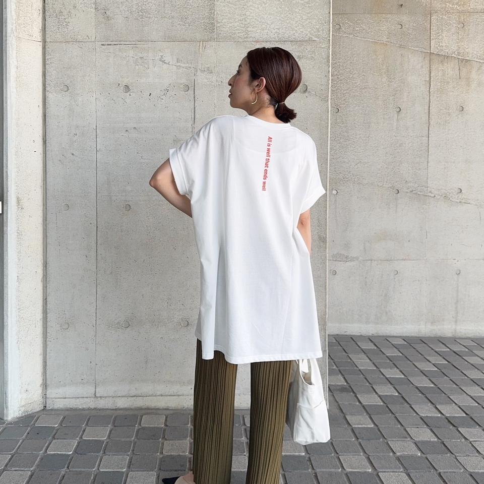 {{.FirstItem.Brand.Name}}({{.FirstItem.Brand.NameKana}})の「{{.FirstItem.Name}}」を使った{{.PostType}}