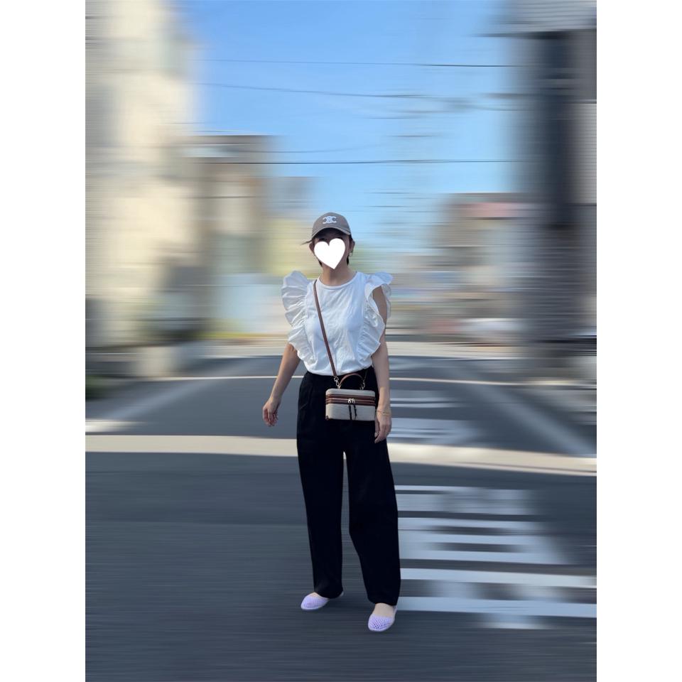{{.FirstItem.Brand.Name}}({{.FirstItem.Brand.NameKana}})の「{{.FirstItem.Name}}」を使った{{.PostType}}