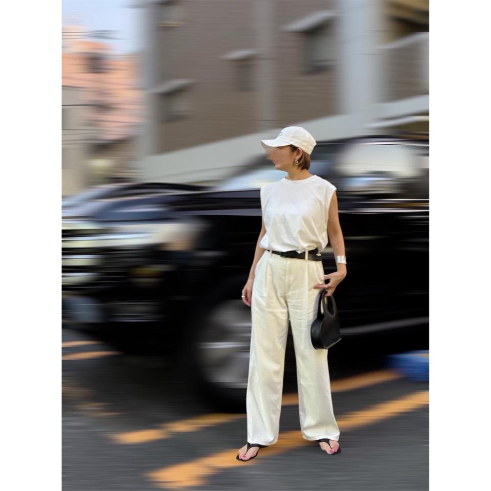 {{.FirstItem.Brand.Name}}({{.FirstItem.Brand.NameKana}})の「{{.FirstItem.Name}}」を使った{{.PostType}}