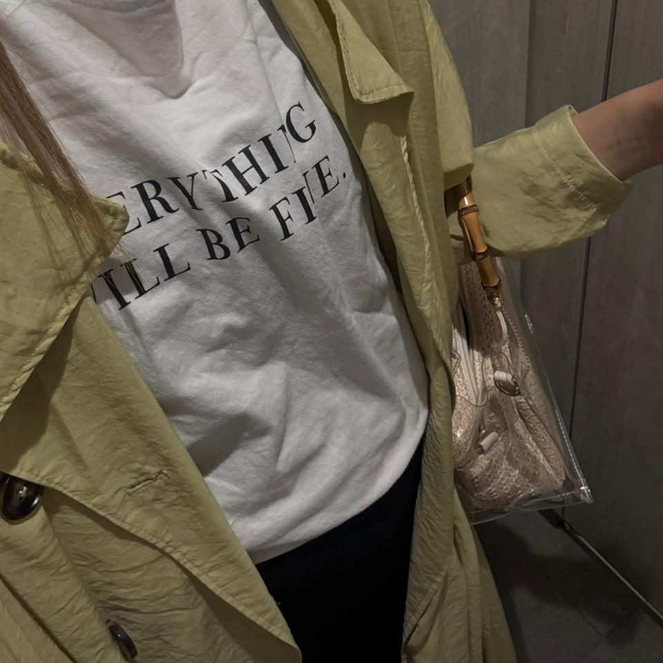 {{.FirstItem.Brand.Name}}({{.FirstItem.Brand.NameKana}})の「{{.FirstItem.Name}}」を使った{{.PostType}}