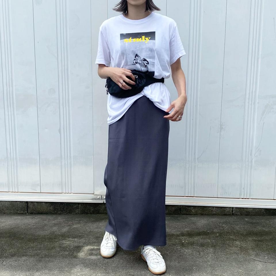 {{.FirstItem.Brand.Name}}({{.FirstItem.Brand.NameKana}})の「{{.FirstItem.Name}}」を使った{{.PostType}}