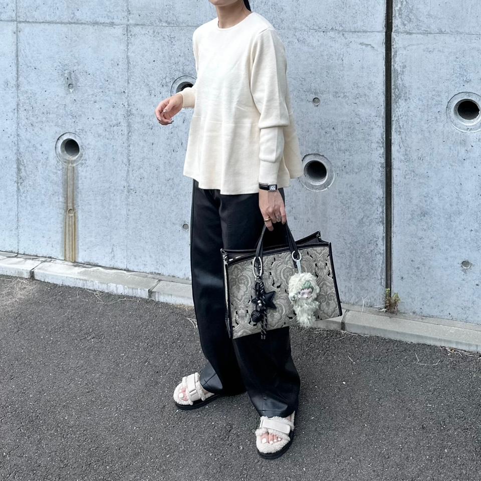 {{.FirstItem.Brand.Name}}({{.FirstItem.Brand.NameKana}})の「{{.FirstItem.Name}}」を使った{{.PostType}}