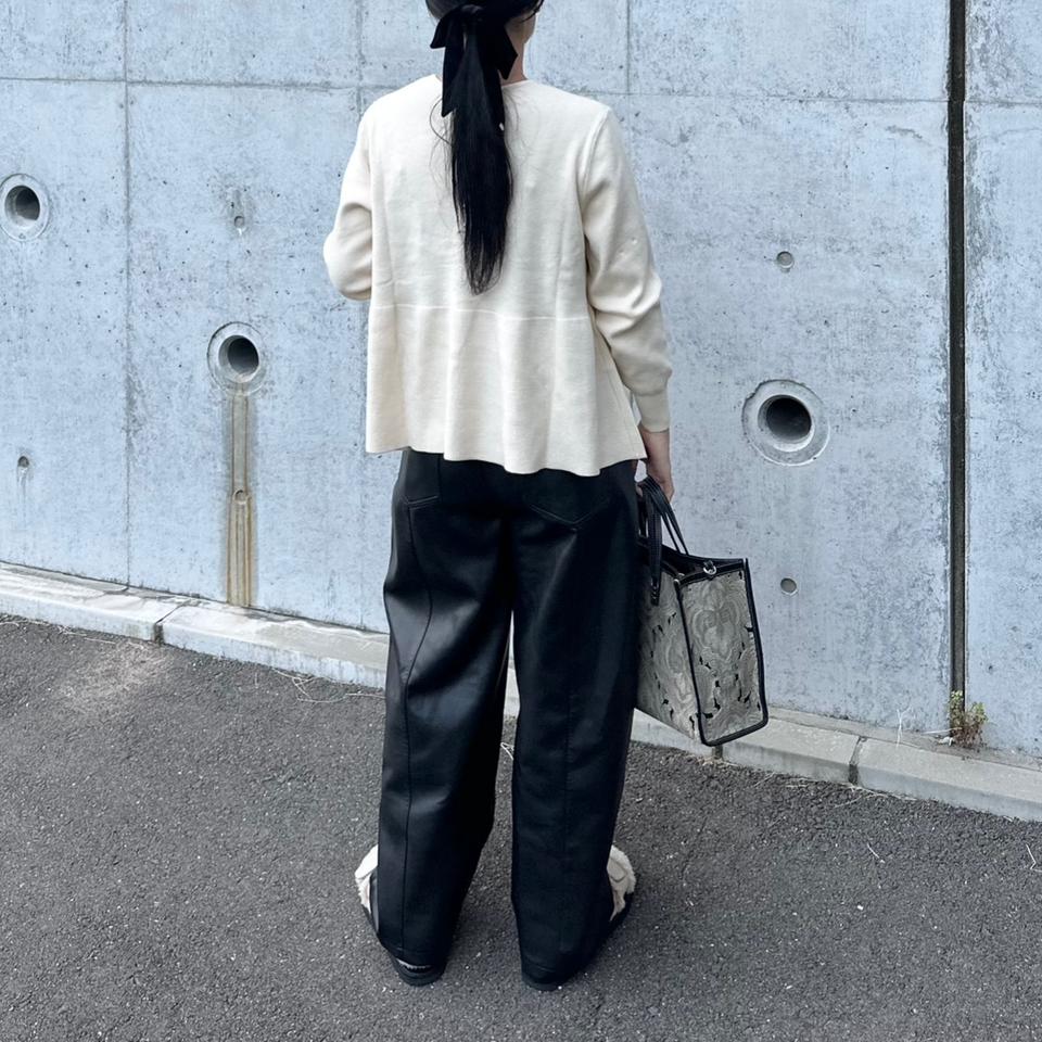 {{.FirstItem.Brand.Name}}({{.FirstItem.Brand.NameKana}})の「{{.FirstItem.Name}}」を使った{{.PostType}}