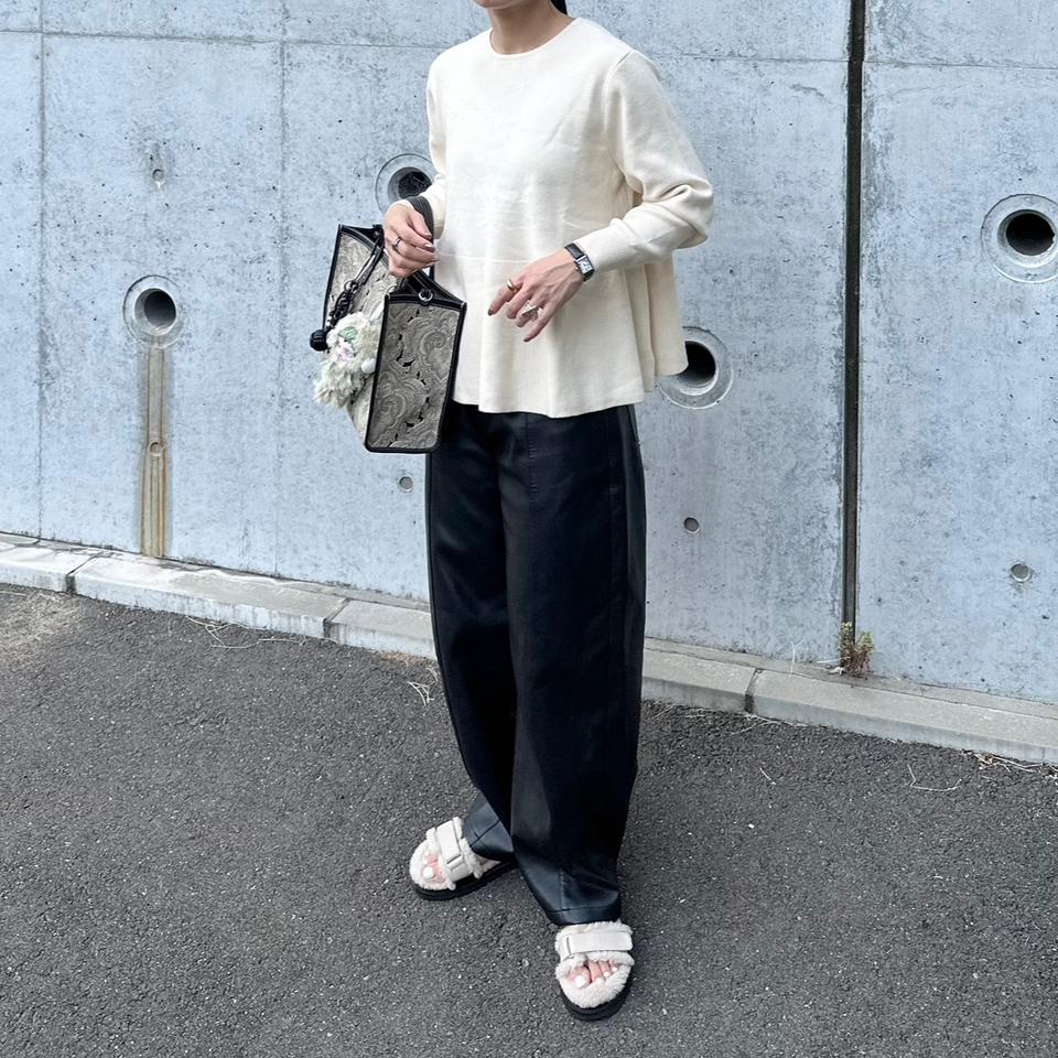 {{.FirstItem.Brand.Name}}({{.FirstItem.Brand.NameKana}})の「{{.FirstItem.Name}}」を使った{{.PostType}}