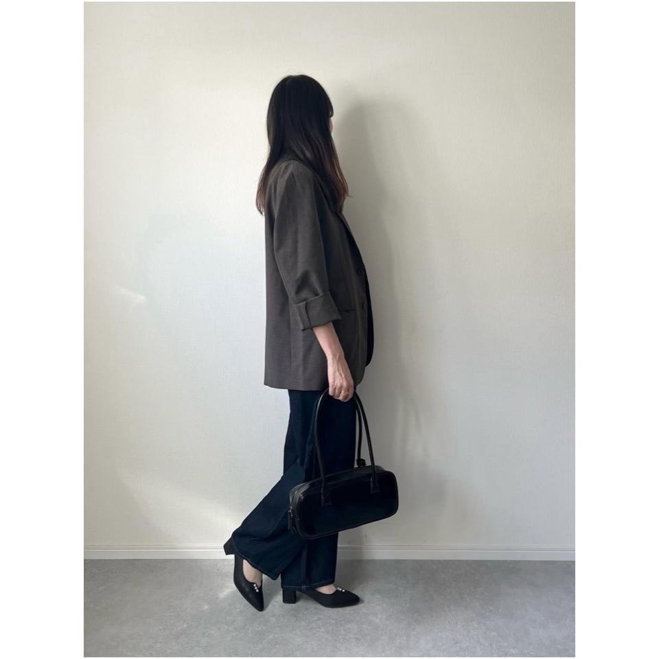 {{.FirstItem.Brand.Name}}({{.FirstItem.Brand.NameKana}})の「{{.FirstItem.Name}}」を使った{{.PostType}}