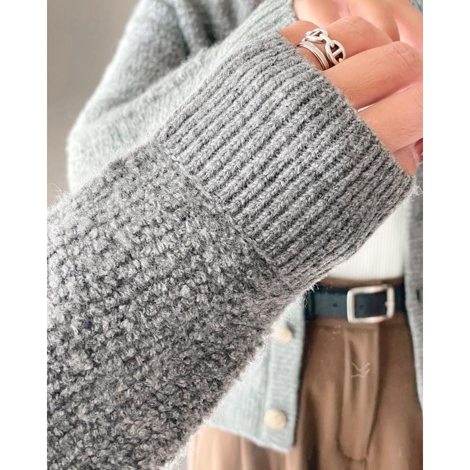 {{.FirstItem.Brand.Name}}({{.FirstItem.Brand.NameKana}})の「{{.FirstItem.Name}}」を使った{{.PostType}}