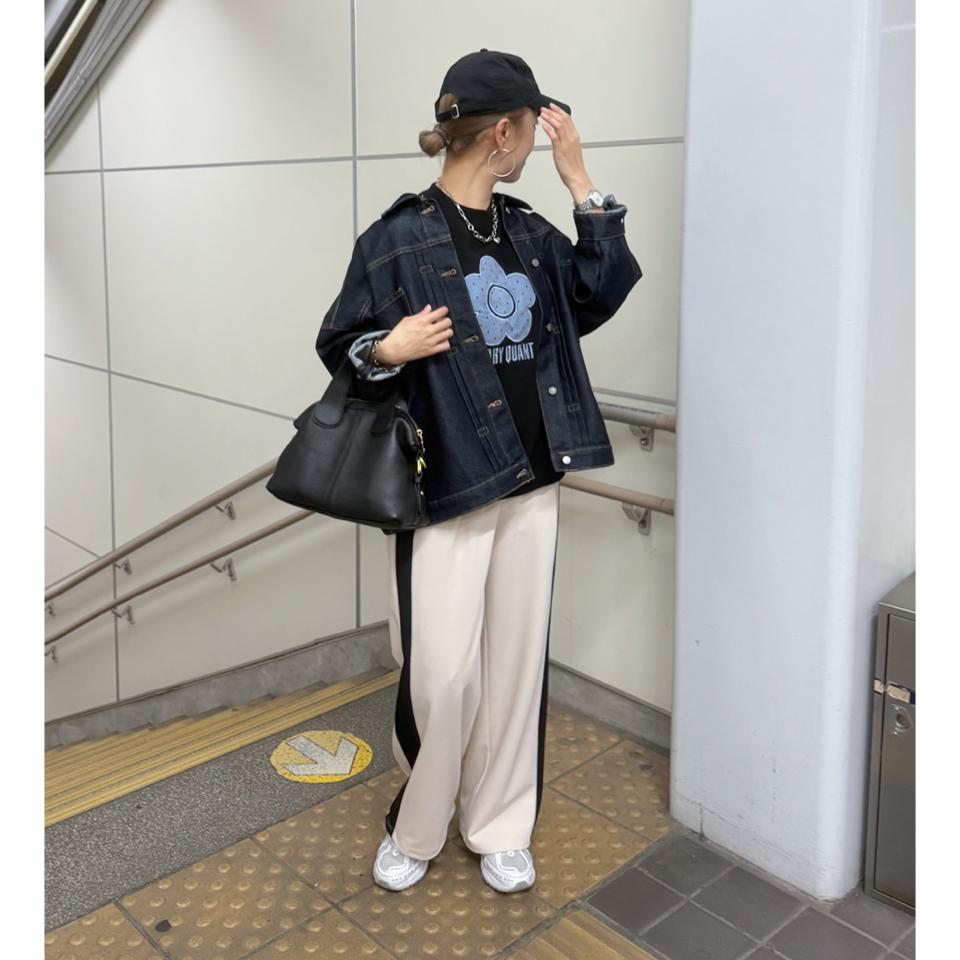 {{.FirstItem.Brand.Name}}({{.FirstItem.Brand.NameKana}})の「{{.FirstItem.Name}}」を使った{{.PostType}}