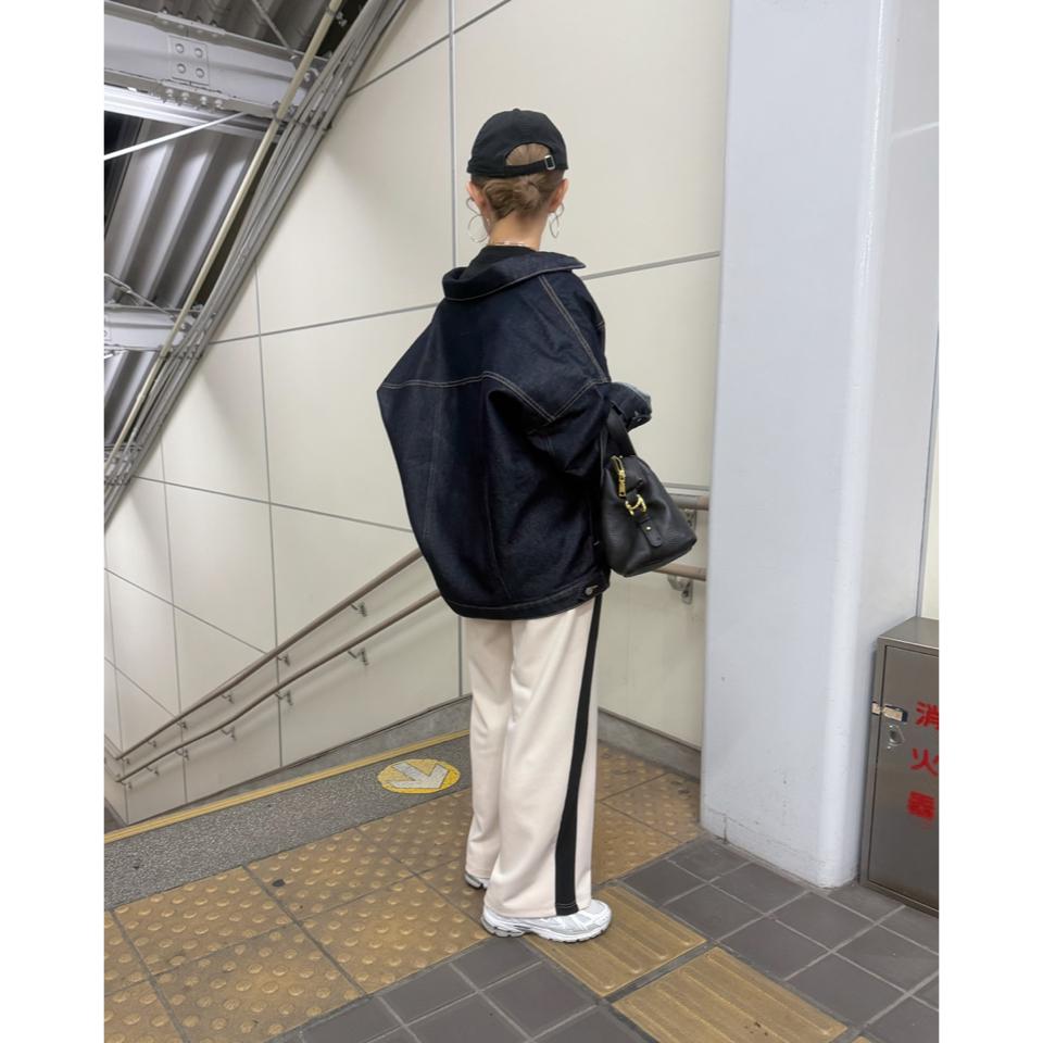 {{.FirstItem.Brand.Name}}({{.FirstItem.Brand.NameKana}})の「{{.FirstItem.Name}}」を使った{{.PostType}}