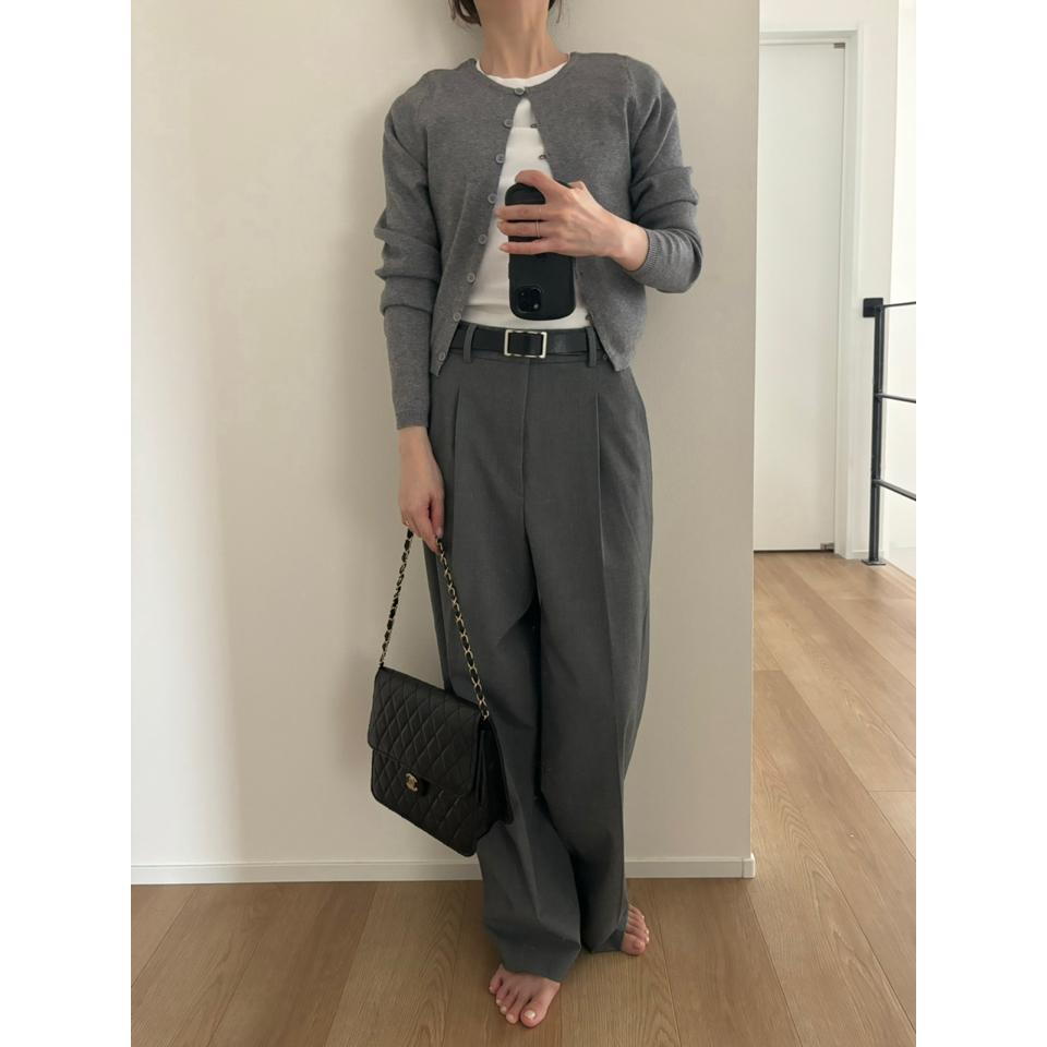 {{.FirstItem.Brand.Name}}({{.FirstItem.Brand.NameKana}})の「{{.FirstItem.Name}}」を使った{{.PostType}}