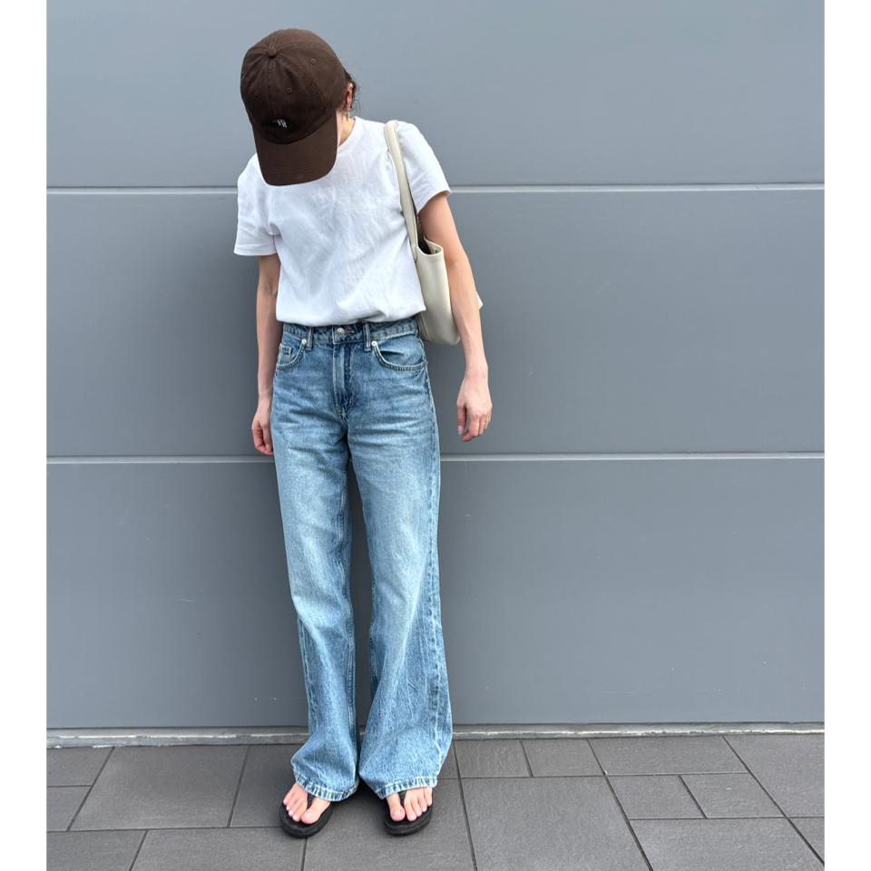 {{.FirstItem.Brand.Name}}({{.FirstItem.Brand.NameKana}})の「{{.FirstItem.Name}}」を使った{{.PostType}}