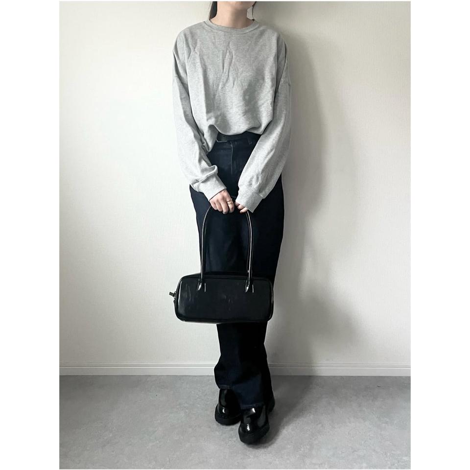 {{.FirstItem.Brand.Name}}({{.FirstItem.Brand.NameKana}})の「{{.FirstItem.Name}}」を使った{{.PostType}}