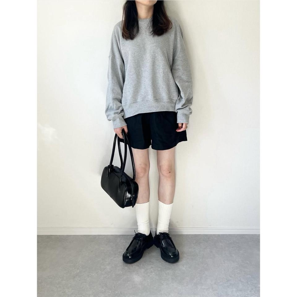 {{.FirstItem.Brand.Name}}({{.FirstItem.Brand.NameKana}})の「{{.FirstItem.Name}}」を使った{{.PostType}}