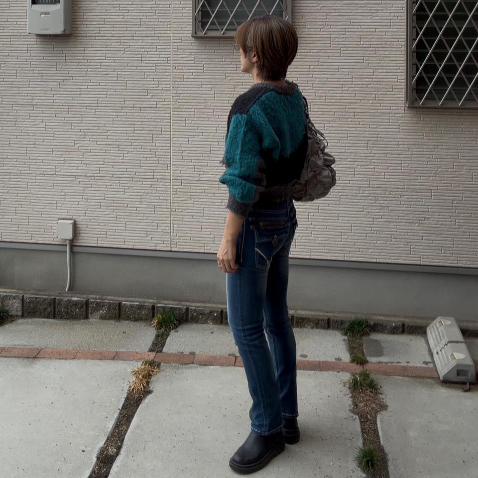 {{.FirstItem.Brand.Name}}({{.FirstItem.Brand.NameKana}})の「{{.FirstItem.Name}}」を使った{{.PostType}}