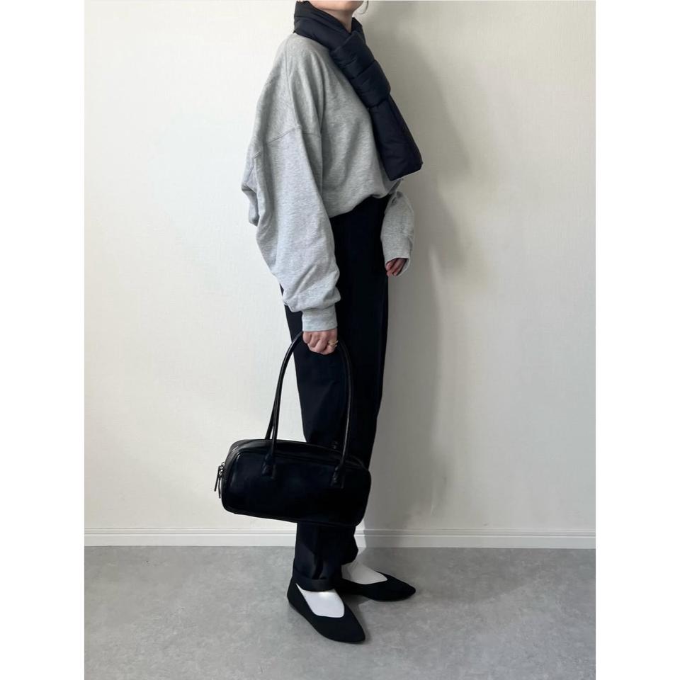 {{.FirstItem.Brand.Name}}({{.FirstItem.Brand.NameKana}})の「{{.FirstItem.Name}}」を使った{{.PostType}}