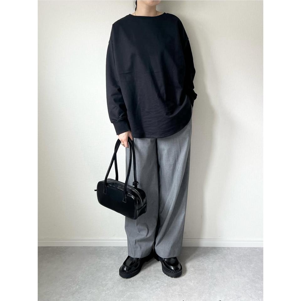 {{.FirstItem.Brand.Name}}({{.FirstItem.Brand.NameKana}})の「{{.FirstItem.Name}}」を使った{{.PostType}}