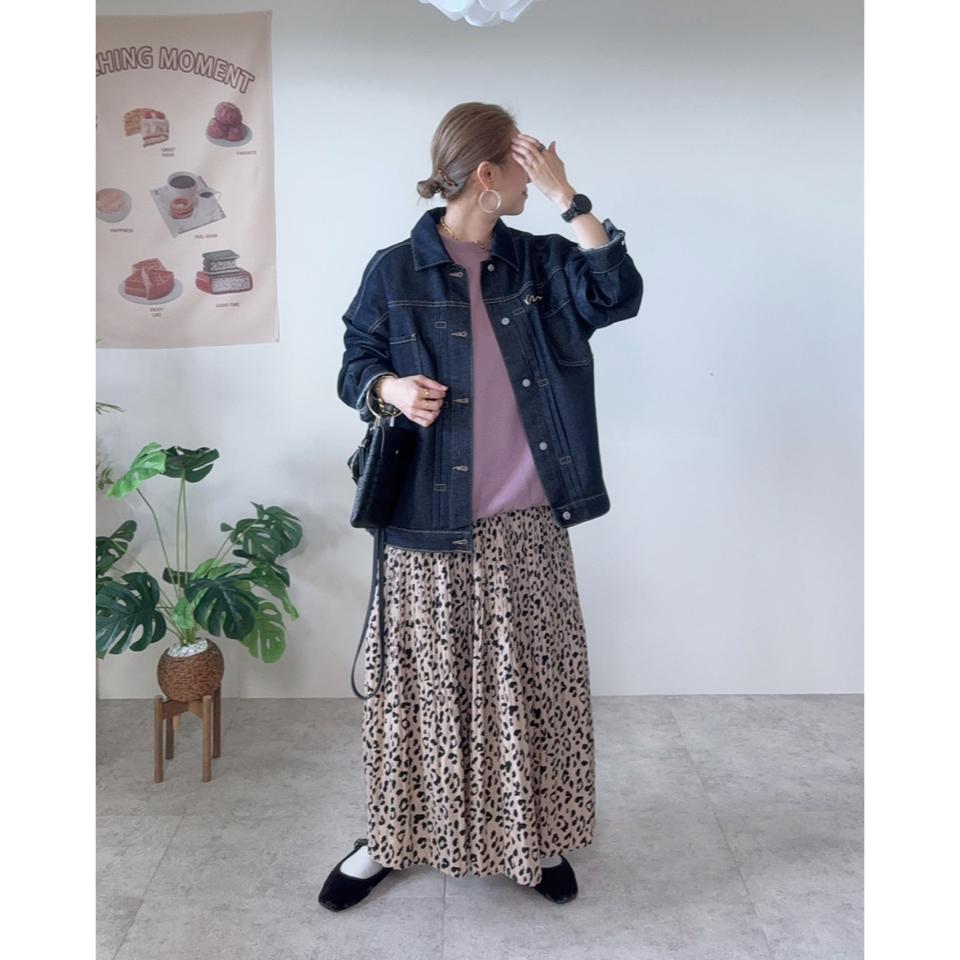 {{.FirstItem.Brand.Name}}({{.FirstItem.Brand.NameKana}})の「{{.FirstItem.Name}}」を使った{{.PostType}}