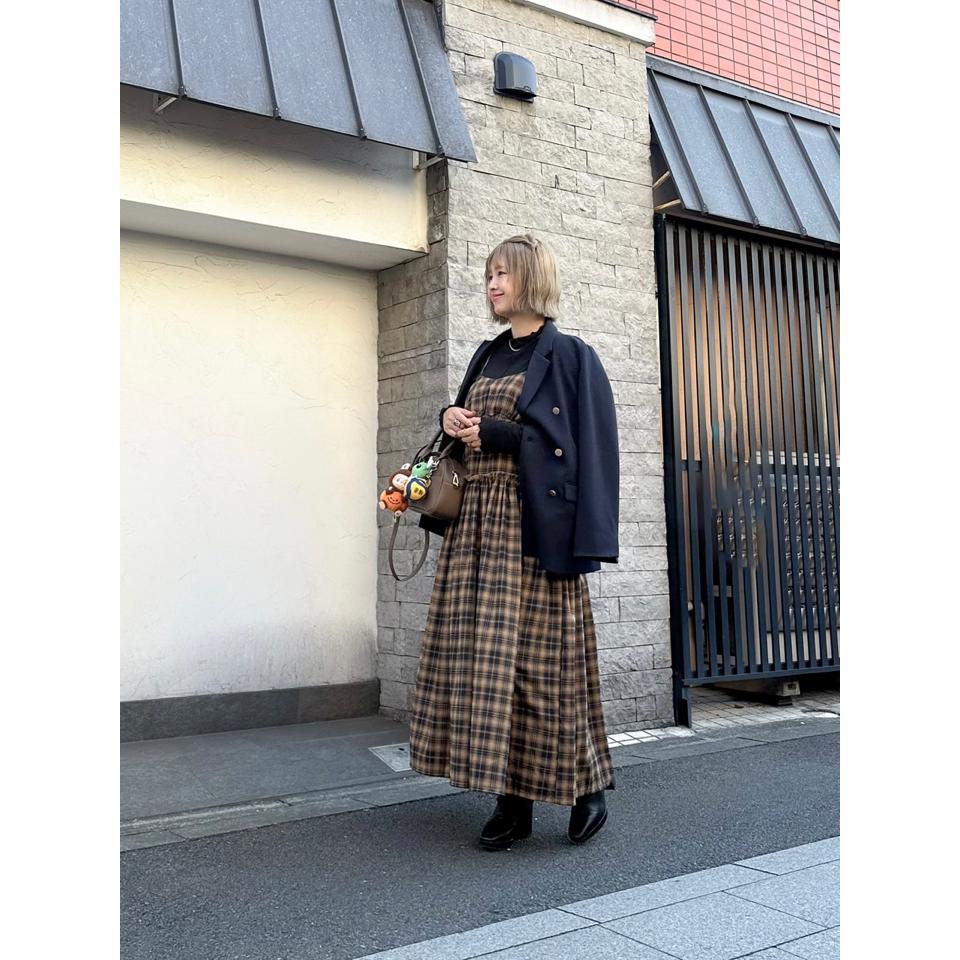 {{.FirstItem.Brand.Name}}({{.FirstItem.Brand.NameKana}})の「{{.FirstItem.Name}}」を使った{{.PostType}}