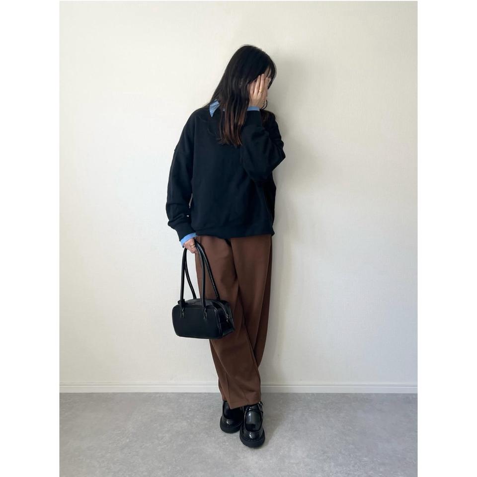 {{.FirstItem.Brand.Name}}({{.FirstItem.Brand.NameKana}})の「{{.FirstItem.Name}}」を使った{{.PostType}}