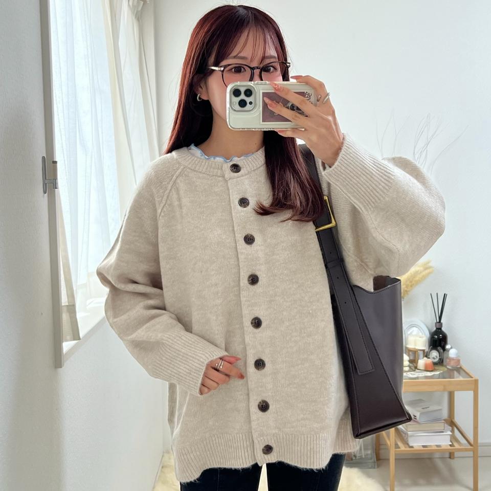 {{.FirstItem.Brand.Name}}({{.FirstItem.Brand.NameKana}})の「{{.FirstItem.Name}}」を使った{{.PostType}}