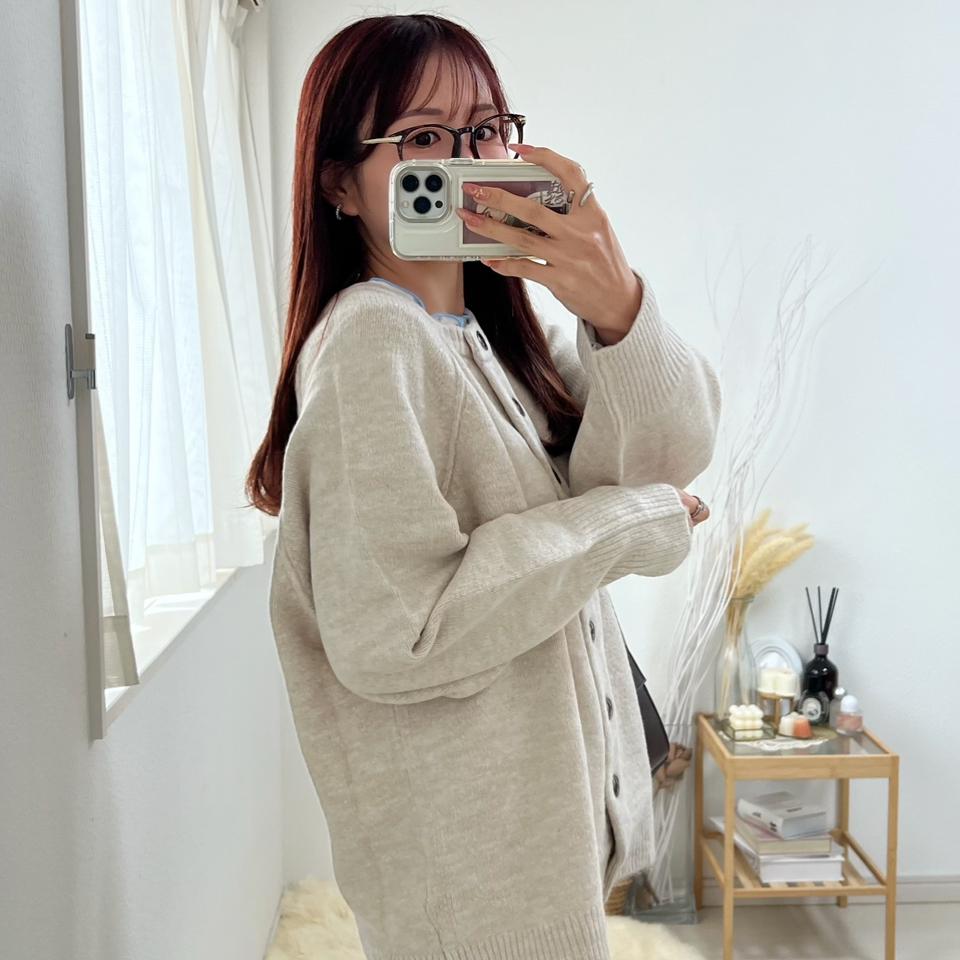 {{.FirstItem.Brand.Name}}({{.FirstItem.Brand.NameKana}})の「{{.FirstItem.Name}}」を使った{{.PostType}}