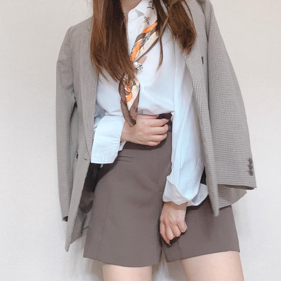 {{.FirstItem.Brand.Name}}({{.FirstItem.Brand.NameKana}})の「{{.FirstItem.Name}}」を使った{{.PostType}}