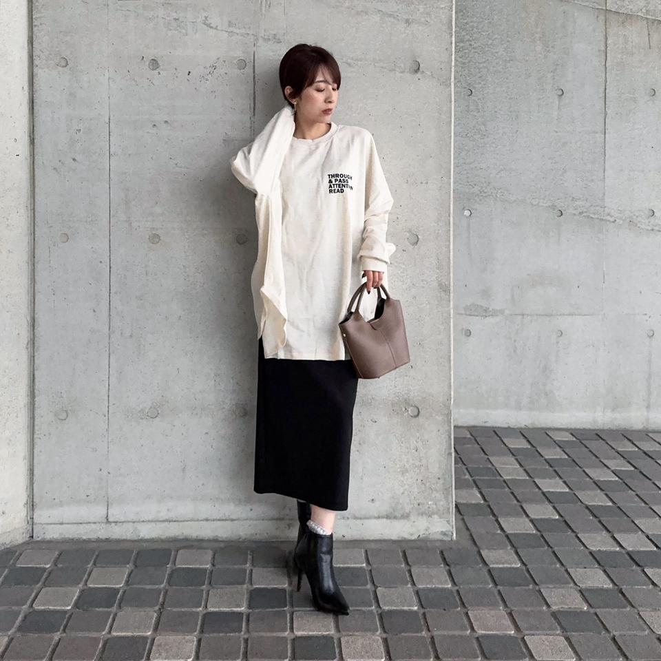 {{.FirstItem.Brand.Name}}({{.FirstItem.Brand.NameKana}})の「{{.FirstItem.Name}}」を使った{{.PostType}}