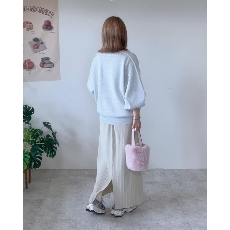 {{.FirstItem.Brand.Name}}({{.FirstItem.Brand.NameKana}})の「{{.FirstItem.Name}}」を使った{{.PostType}}