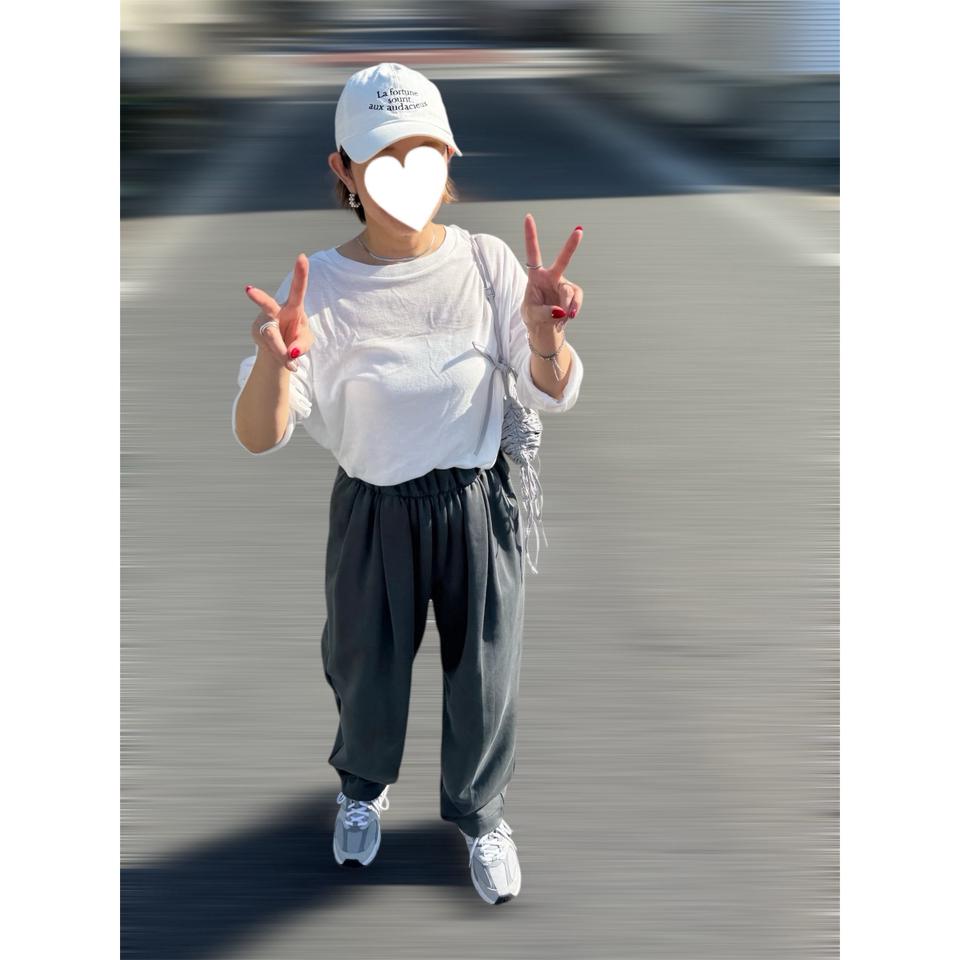 {{.FirstItem.Brand.Name}}({{.FirstItem.Brand.NameKana}})の「{{.FirstItem.Name}}」を使った{{.PostType}}