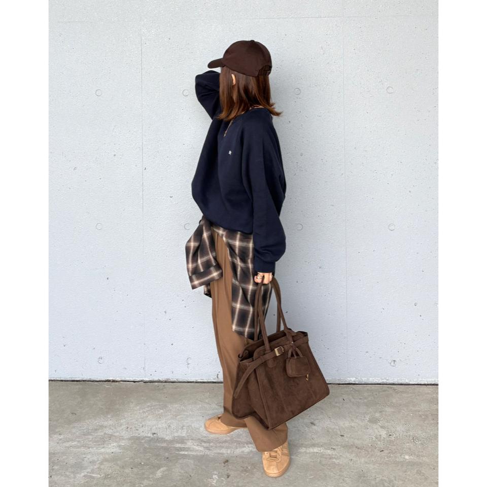 {{.FirstItem.Brand.Name}}({{.FirstItem.Brand.NameKana}})の「{{.FirstItem.Name}}」を使った{{.PostType}}