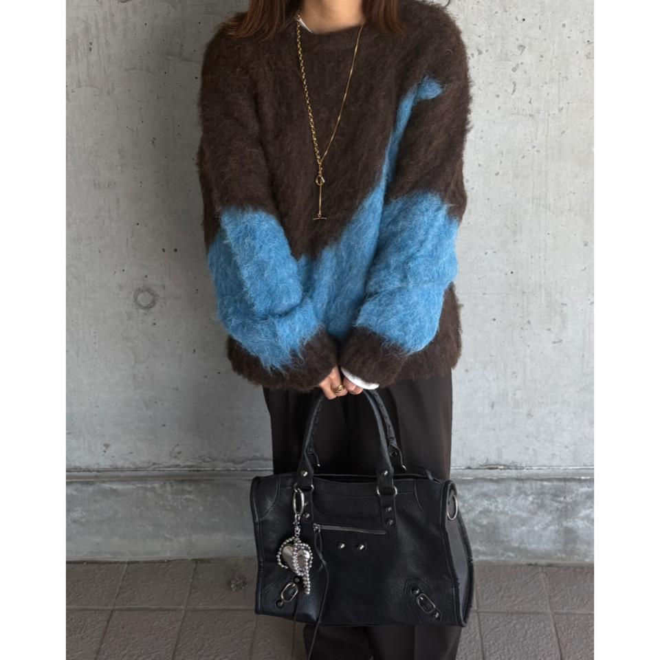 {{.FirstItem.Brand.Name}}({{.FirstItem.Brand.NameKana}})の「{{.FirstItem.Name}}」を使った{{.PostType}}