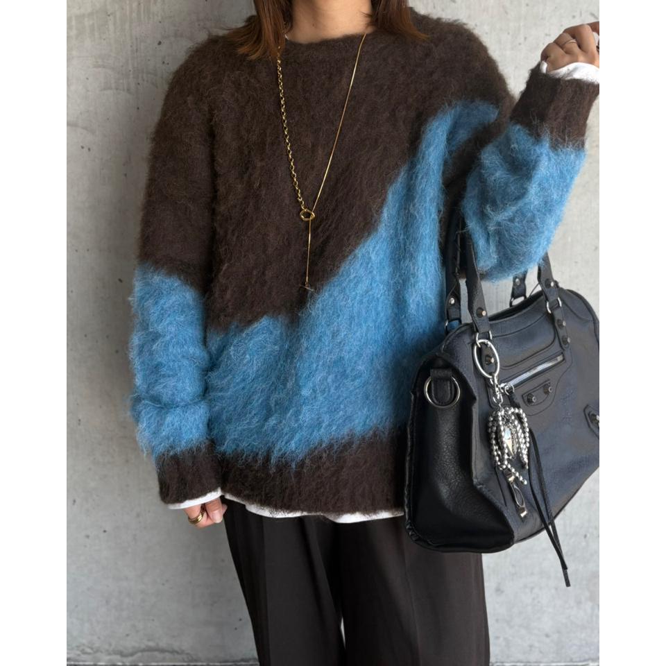 {{.FirstItem.Brand.Name}}({{.FirstItem.Brand.NameKana}})の「{{.FirstItem.Name}}」を使った{{.PostType}}