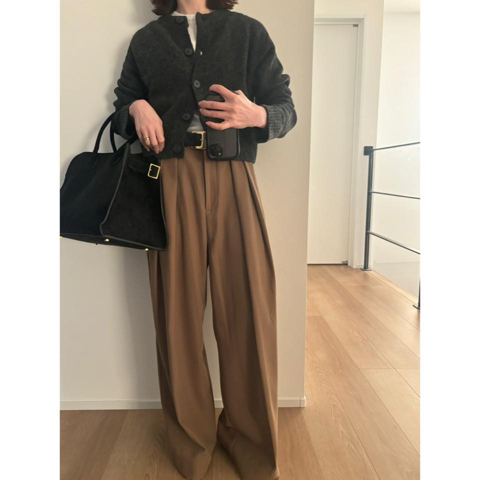 {{.FirstItem.Brand.Name}}({{.FirstItem.Brand.NameKana}})の「{{.FirstItem.Name}}」を使った{{.PostType}}