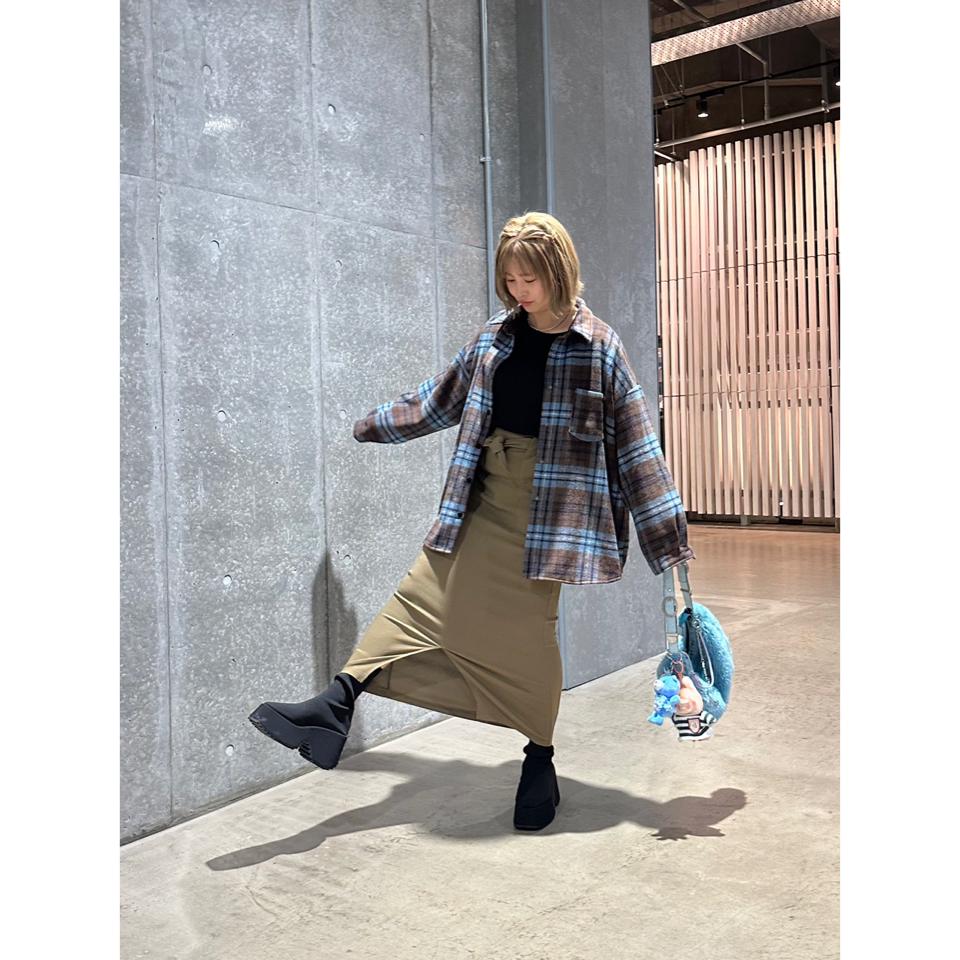 {{.FirstItem.Brand.Name}}({{.FirstItem.Brand.NameKana}})の「{{.FirstItem.Name}}」を使った{{.PostType}}