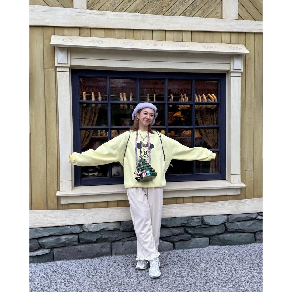 {{.FirstItem.Brand.Name}}({{.FirstItem.Brand.NameKana}})の「{{.FirstItem.Name}}」を使った{{.PostType}}