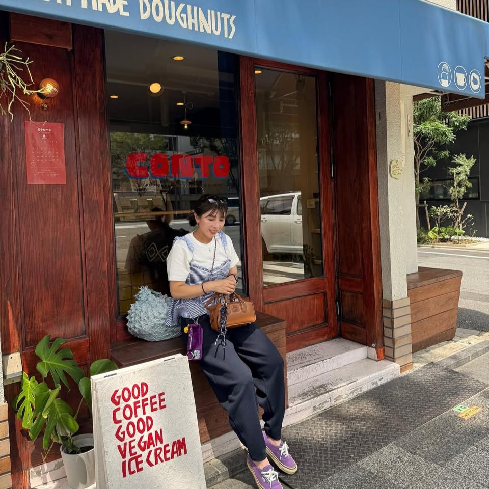 {{.FirstItem.Brand.Name}}({{.FirstItem.Brand.NameKana}})の「{{.FirstItem.Name}}」を使った{{.PostType}}