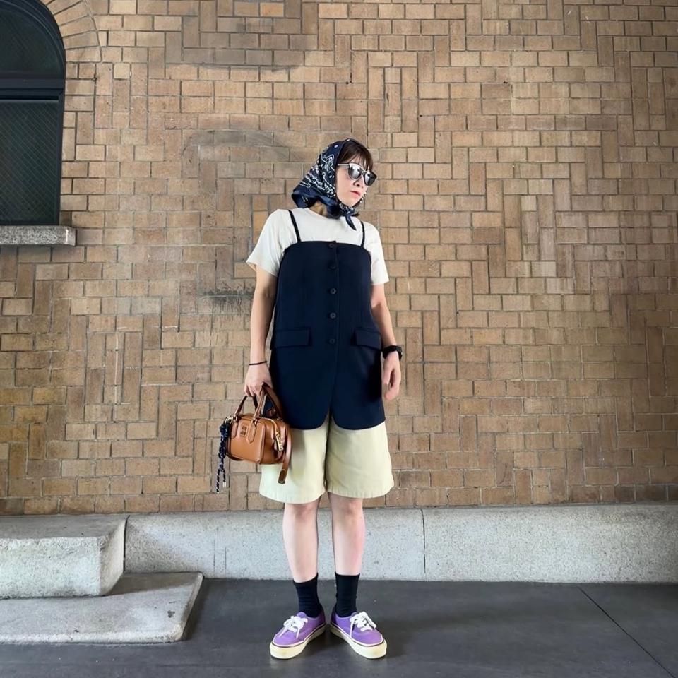 {{.FirstItem.Brand.Name}}({{.FirstItem.Brand.NameKana}})の「{{.FirstItem.Name}}」を使った{{.PostType}}