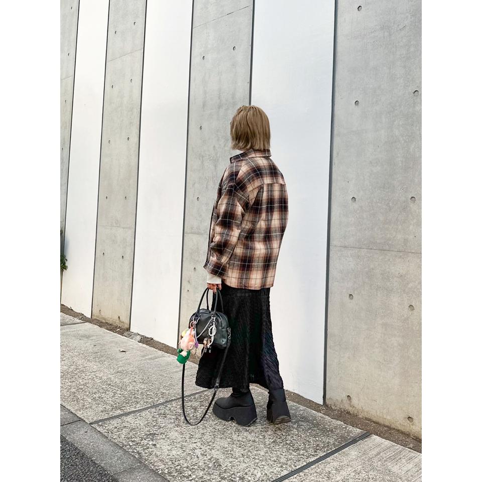 {{.FirstItem.Brand.Name}}({{.FirstItem.Brand.NameKana}})の「{{.FirstItem.Name}}」を使った{{.PostType}}