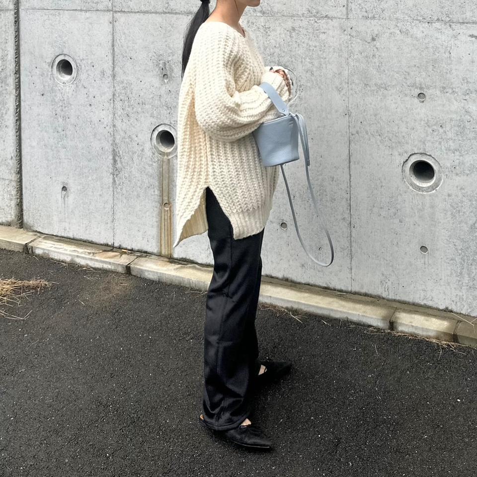 {{.FirstItem.Brand.Name}}({{.FirstItem.Brand.NameKana}})の「{{.FirstItem.Name}}」を使った{{.PostType}}