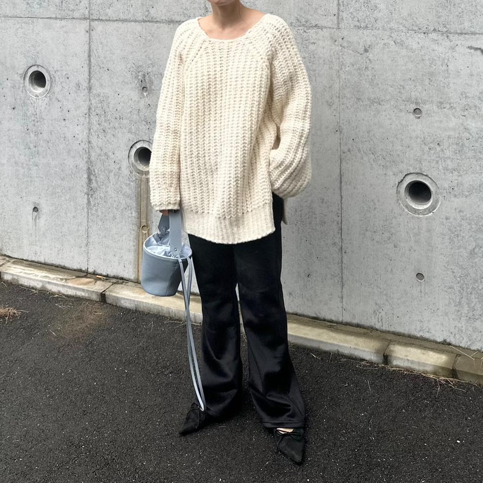 {{.FirstItem.Brand.Name}}({{.FirstItem.Brand.NameKana}})の「{{.FirstItem.Name}}」を使った{{.PostType}}