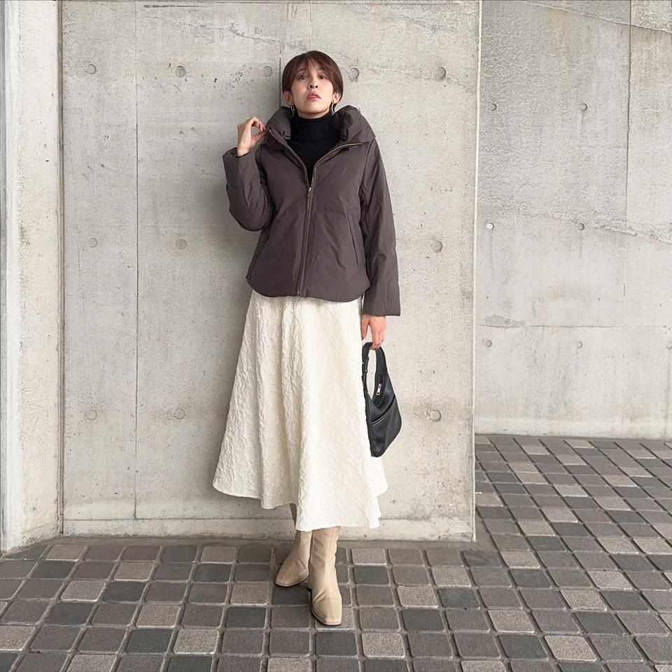 {{.FirstItem.Brand.Name}}({{.FirstItem.Brand.NameKana}})の「{{.FirstItem.Name}}」を使った{{.PostType}}