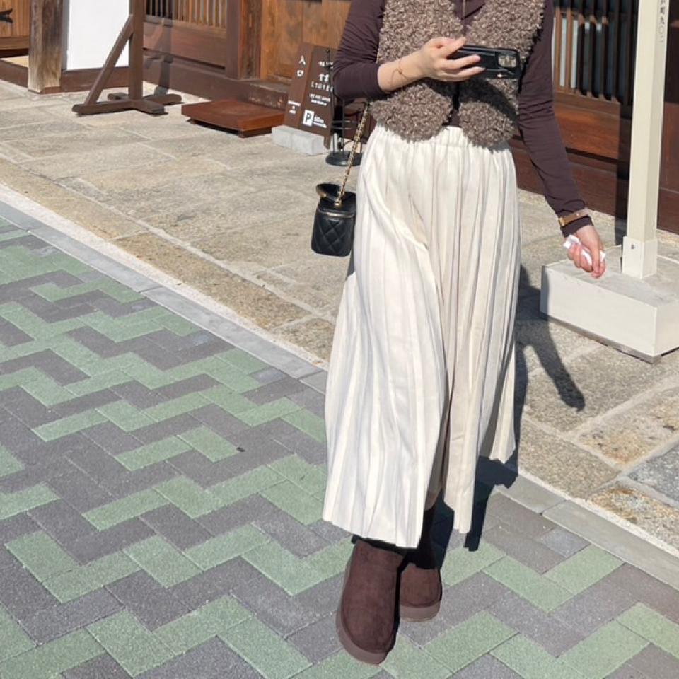 {{.FirstItem.Brand.Name}}({{.FirstItem.Brand.NameKana}})の「{{.FirstItem.Name}}」を使った{{.PostType}}