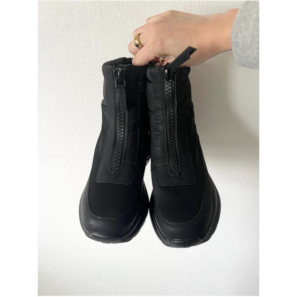 {{.FirstItem.Brand.Name}}({{.FirstItem.Brand.NameKana}})の「{{.FirstItem.Name}}」を使った{{.PostType}}