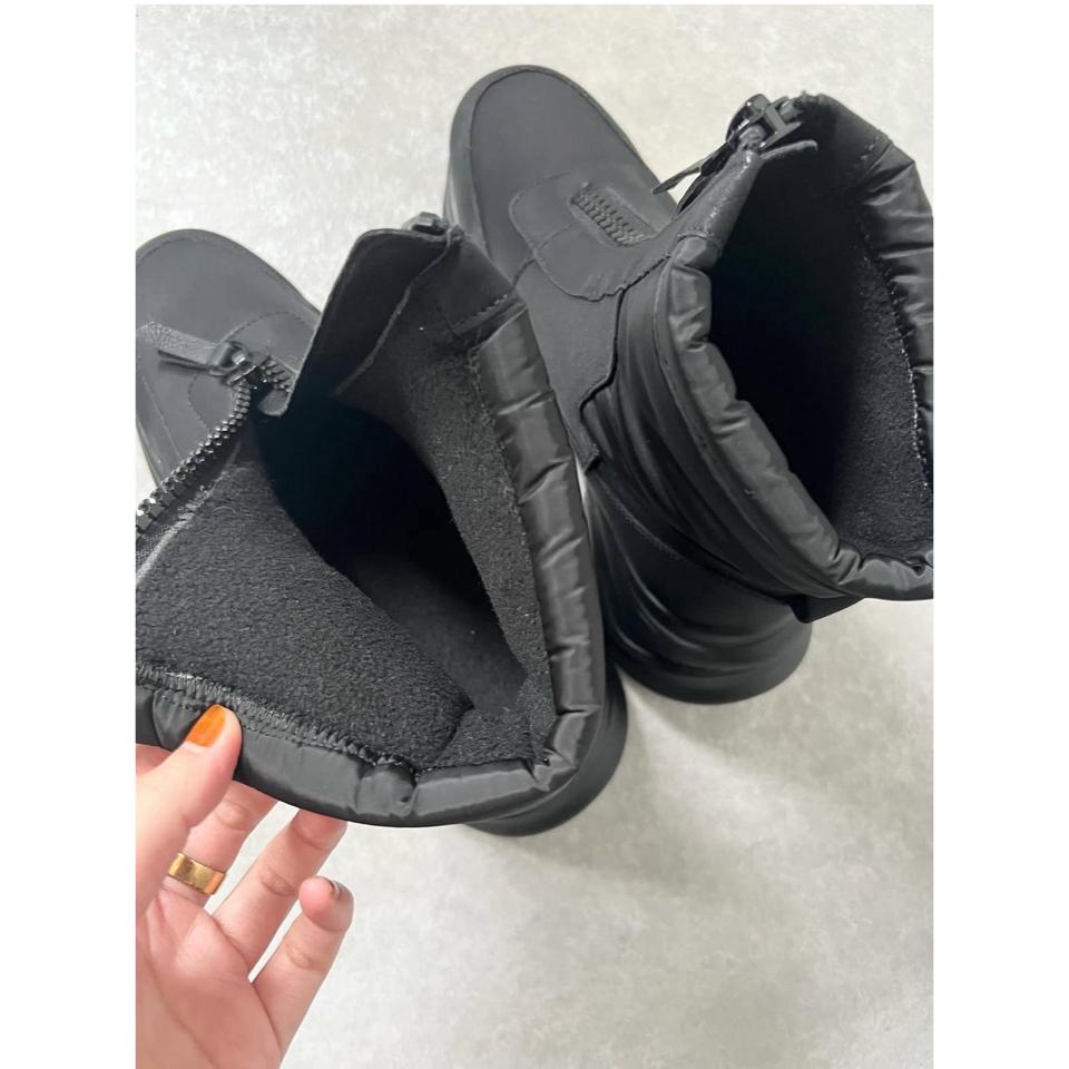 {{.FirstItem.Brand.Name}}({{.FirstItem.Brand.NameKana}})の「{{.FirstItem.Name}}」を使った{{.PostType}}