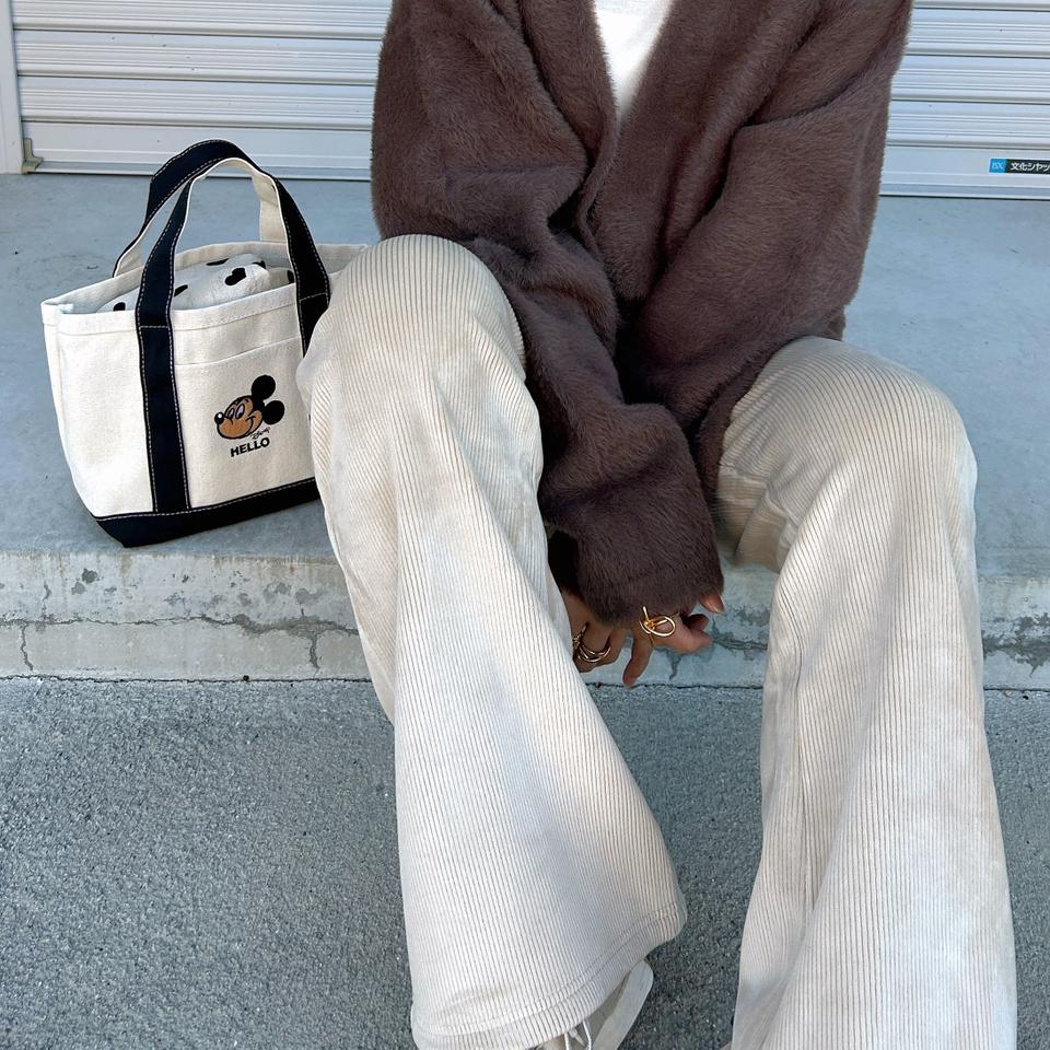 {{.FirstItem.Brand.Name}}({{.FirstItem.Brand.NameKana}})の「{{.FirstItem.Name}}」を使った{{.PostType}}