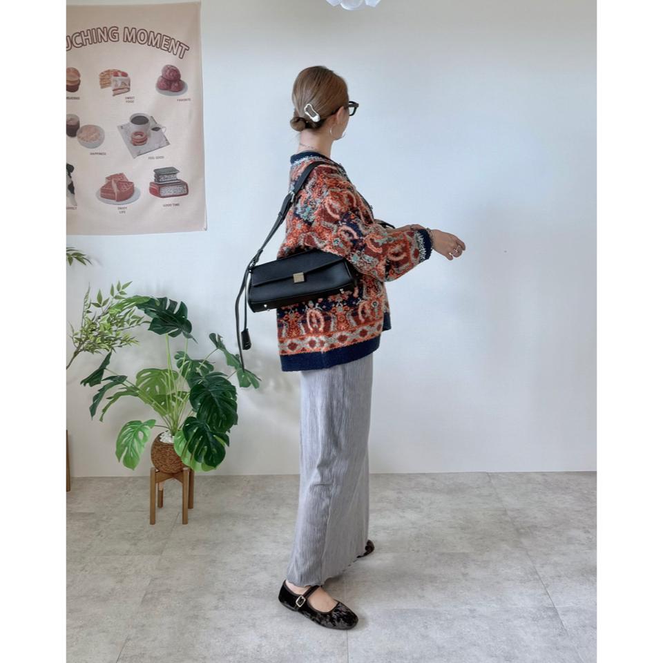 {{.FirstItem.Brand.Name}}({{.FirstItem.Brand.NameKana}})の「{{.FirstItem.Name}}」を使った{{.PostType}}