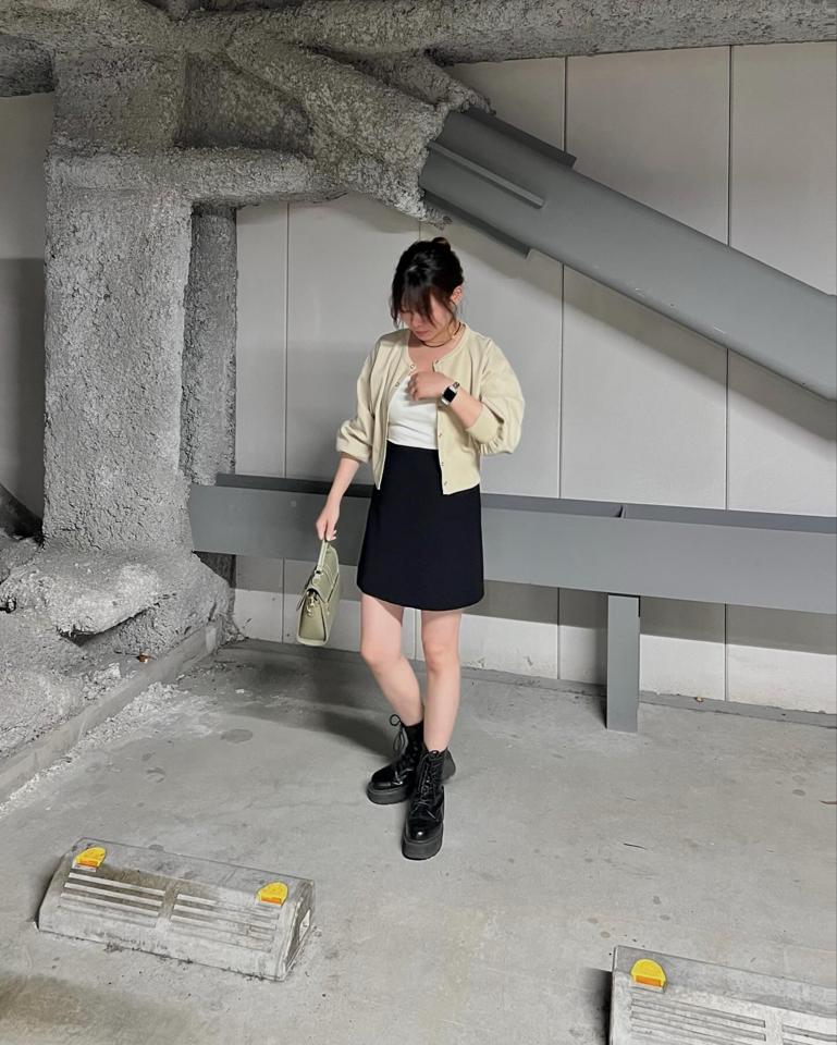 {{.FirstItem.Brand.Name}}({{.FirstItem.Brand.NameKana}})の「{{.FirstItem.Name}}」を使った{{.PostType}}