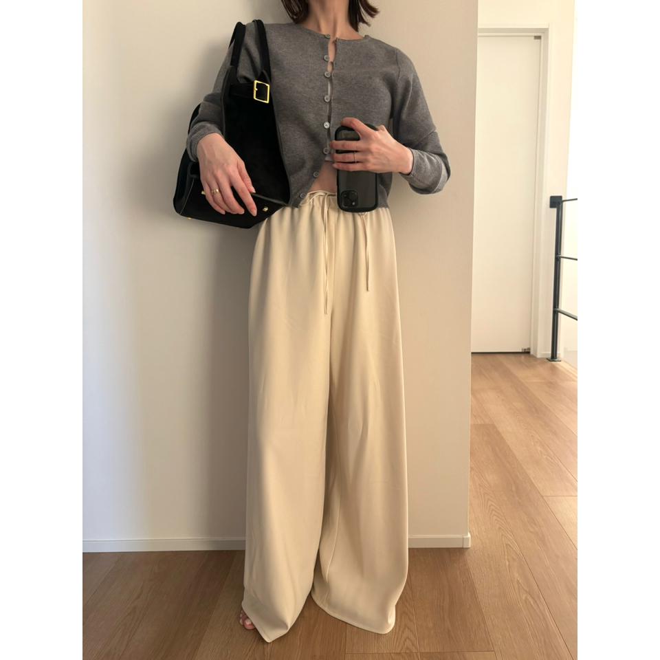 {{.FirstItem.Brand.Name}}({{.FirstItem.Brand.NameKana}})の「{{.FirstItem.Name}}」を使った{{.PostType}}