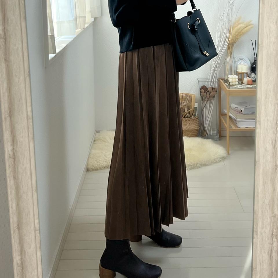 {{.FirstItem.Brand.Name}}({{.FirstItem.Brand.NameKana}})の「{{.FirstItem.Name}}」を使った{{.PostType}}