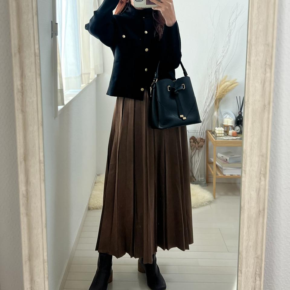 {{.FirstItem.Brand.Name}}({{.FirstItem.Brand.NameKana}})の「{{.FirstItem.Name}}」を使った{{.PostType}}